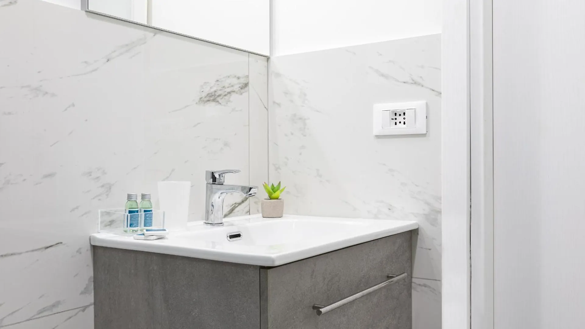 Trastevere Suites - Top Collection Rom 0*,